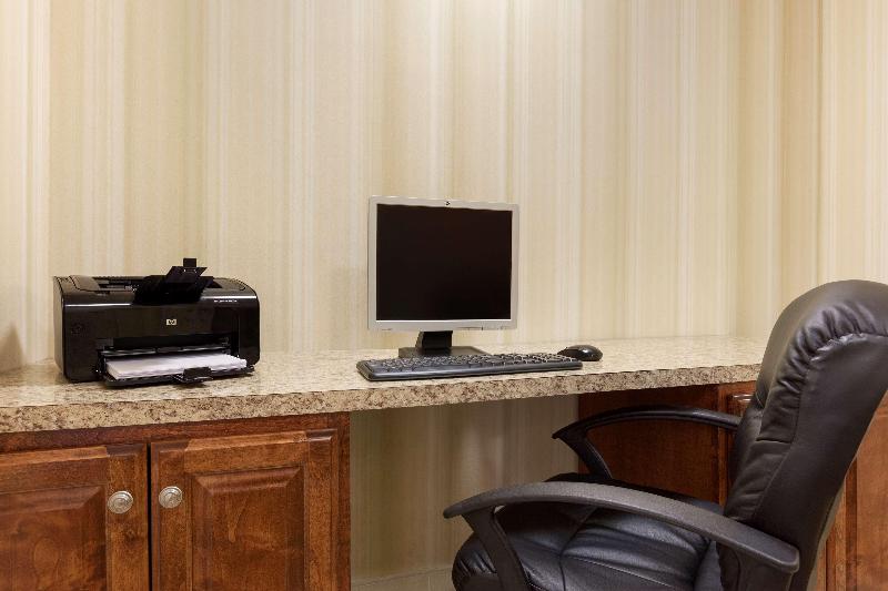 فندق Country Inn & Suites By Radisson, Doswell Kings Dominion , Va