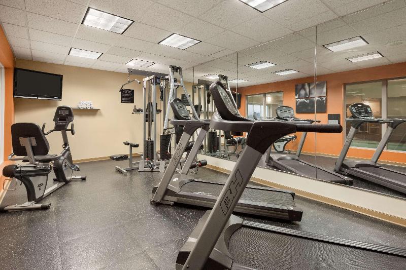 בית מלון כפרי Country Inn & Suites By Radisson, Doswell Kings Dominion , Va