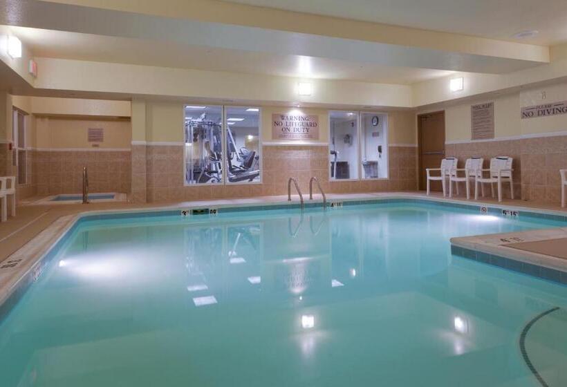 בית מלון כפרי Country Inn & Suites By Radisson, Doswell Kings Dominion , Va