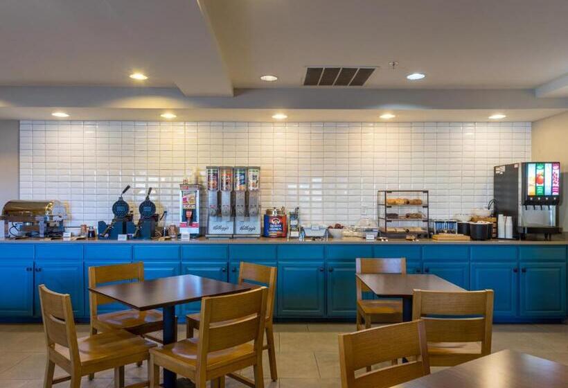 فندق Country Inn & Suites By Radisson, Doswell Kings Dominion , Va