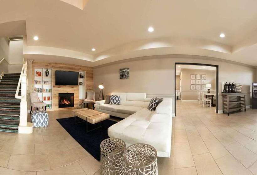 Отель Country Inn & Suites By Radisson, Tampa Airport North, Fl