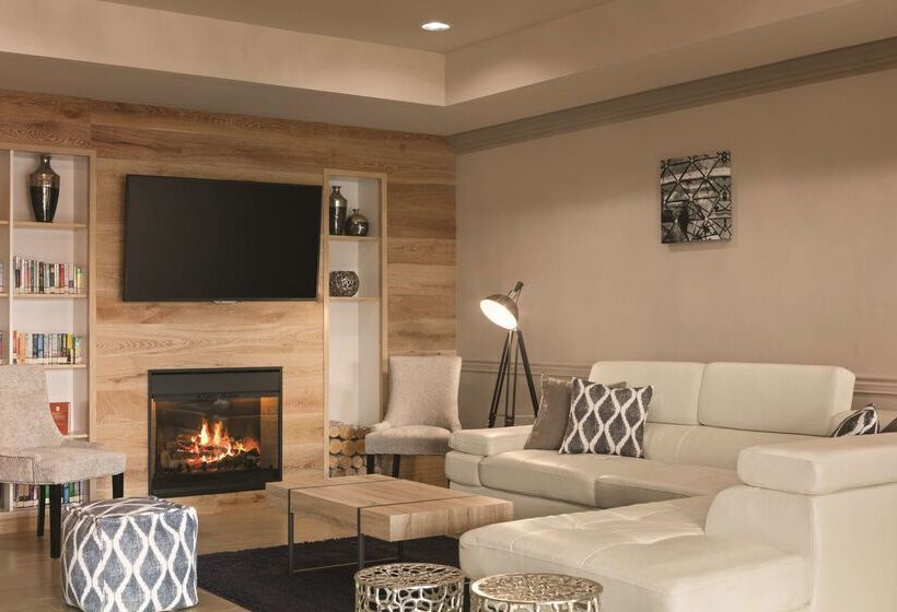 فندق Country Inn & Suites By Radisson, Tampa Airport North, Fl