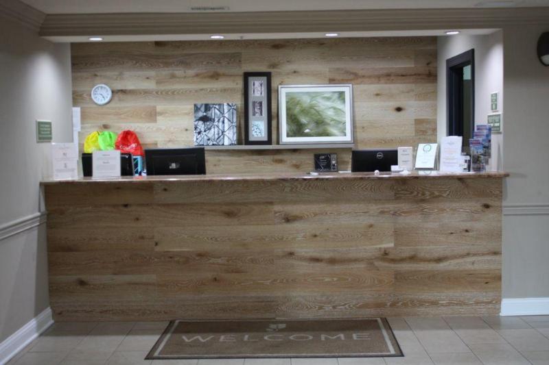 Отель Country Inn & Suites By Radisson, Tampa Airport North, Fl