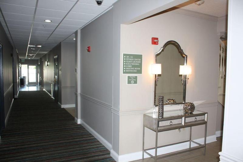 Отель Country Inn & Suites By Radisson, Tampa Airport North, Fl