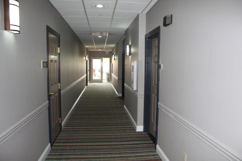 Отель Country Inn & Suites By Radisson, Tampa Airport North, Fl