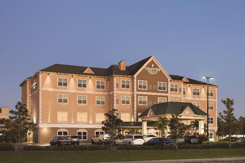 Отель Country Inn & Suites By Radisson, Tampa Airport North, Fl