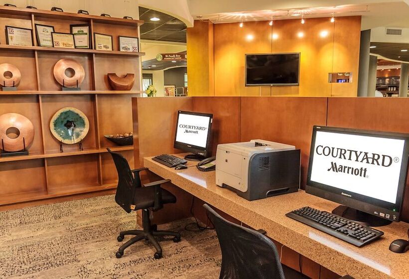 فندق Courtyard By Marriott New Braunfels River Village