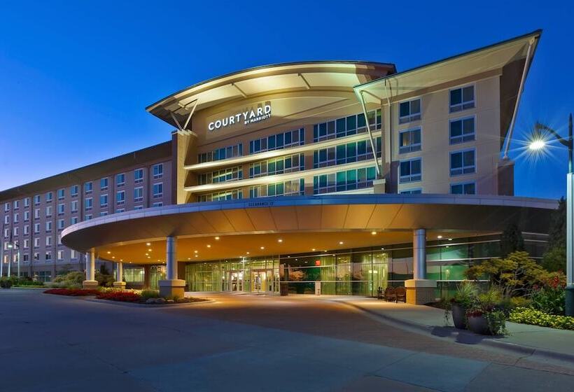 هتل Courtyard Omaha La Vista