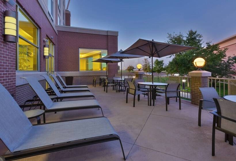 هتل Courtyard Omaha La Vista