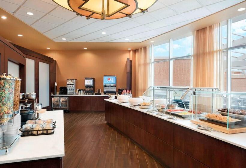 هتل Courtyard Omaha La Vista