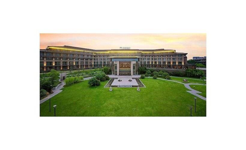 فندق Crowne Plaza Xuzhou Dalong Lake, An Ihg