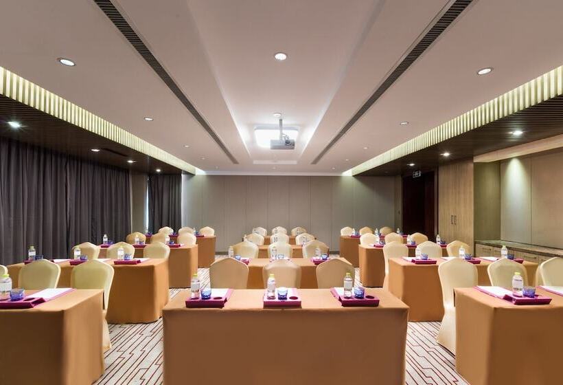 فندق Crowne Plaza Xuzhou Dalong Lake, An Ihg