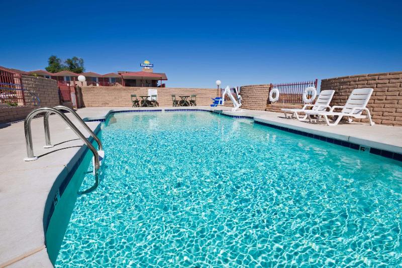 فندق Surestay By Best Western Chambers Petrified Forest