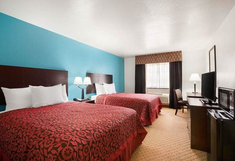 Отель Days Inn & Suites By Wyndham Conroe North