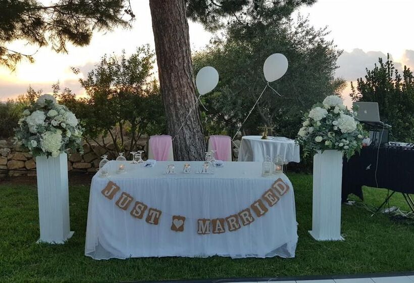 Отель Demetriou Paradisos Hills