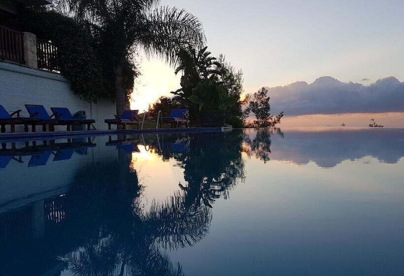 Отель Demetriou Paradisos Hills