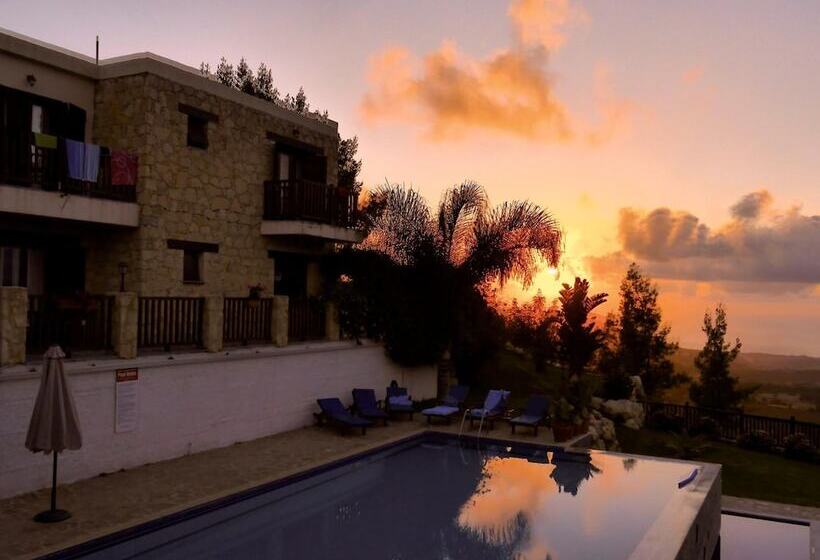 Отель Demetriou Paradisos Hills