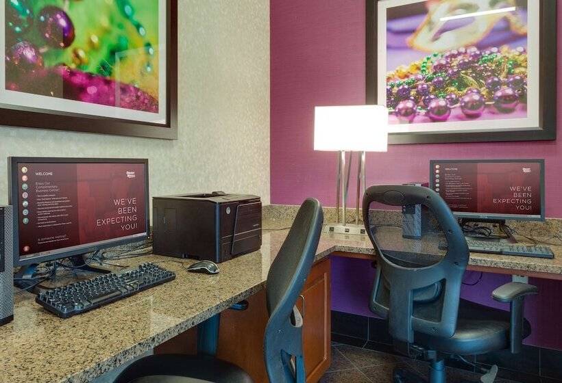 호텔 Drury Inn & Suites Baton Rouge