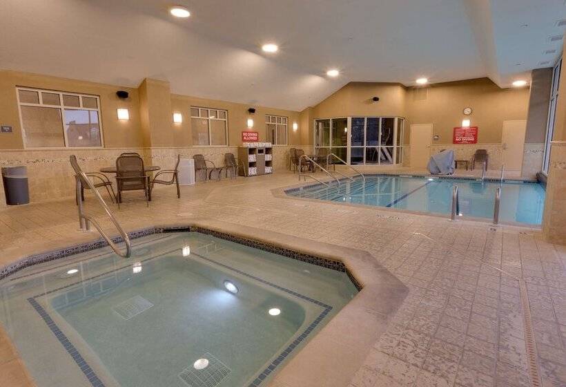 בית מלון כפרי Drury Inn & Suites Baton Rouge