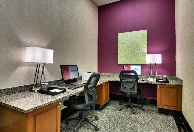 Отель Drury Inn & Suites Charlotte Northlake