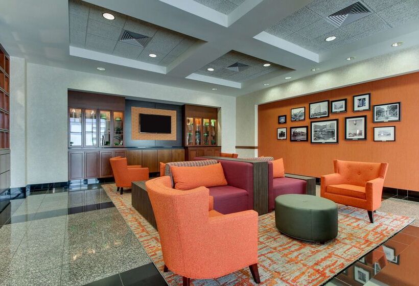فندق Drury Inn & Suites Meridian