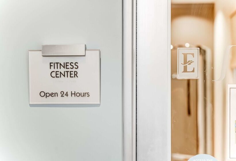 هتل Embassy Suites Atlanta   Kennesaw Town Center