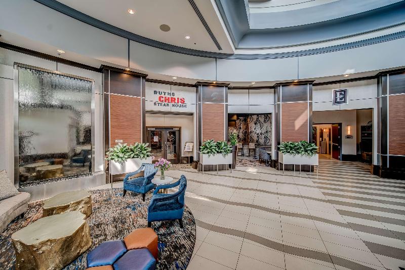 Отель Embassy Suites Atlanta Kennesaw Town Center