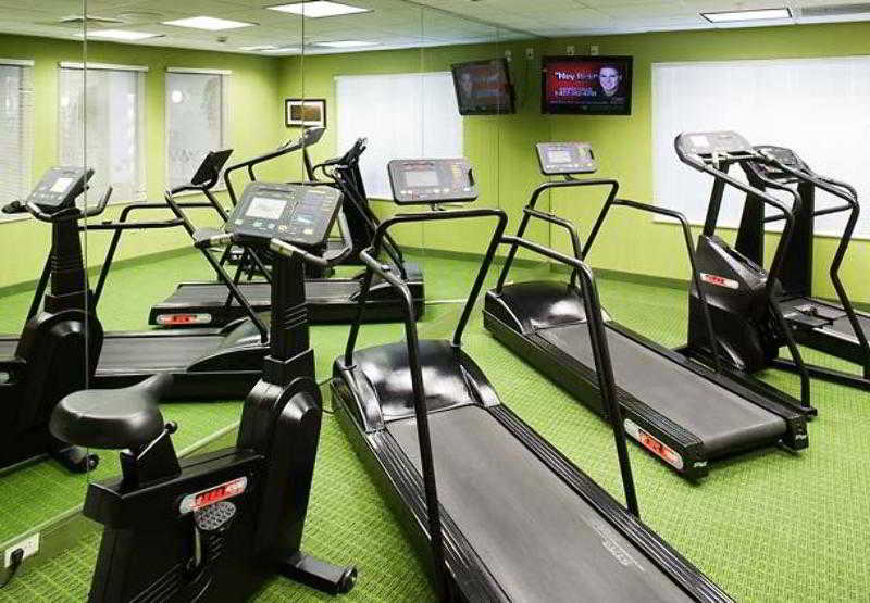 호텔 Fairfield Inn & Suites By Marriott Rogers