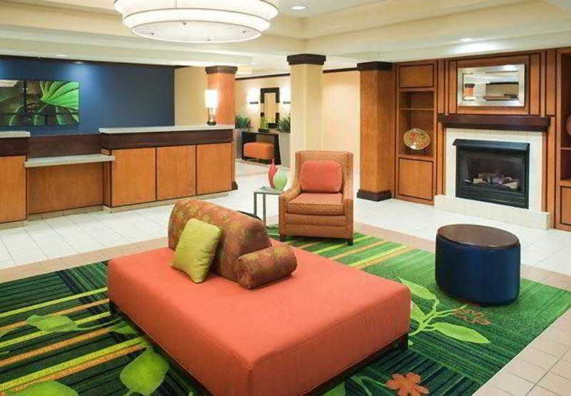 호텔 Fairfield Inn & Suites By Marriott Rogers