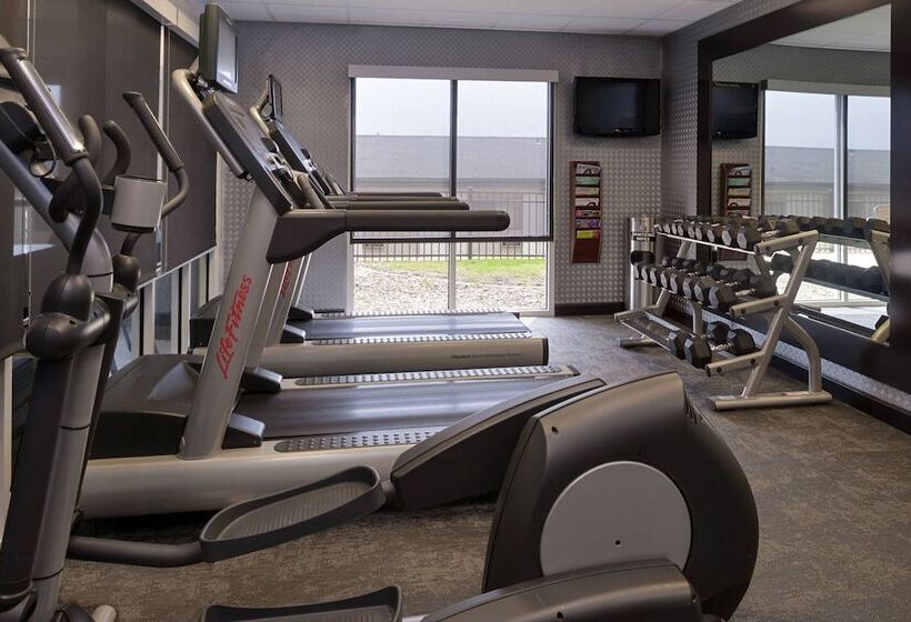 בית מלון כפרי Fairfield Inn & Suites By Marriott Cedar Rapids