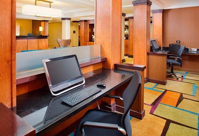 فندق Fairfield Inn & Suites By Marriott Jonesboro