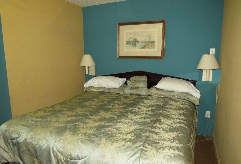 בית מלון כפרי First Western Inn Caseyville