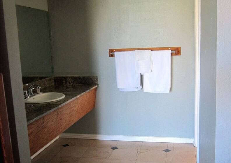 호텔 Garden View Inn