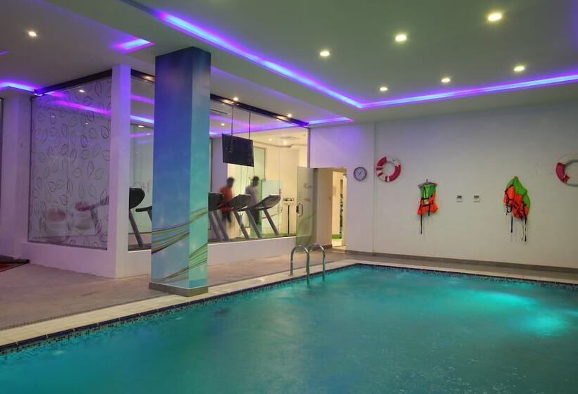 酒店 Golden Tulip Hail