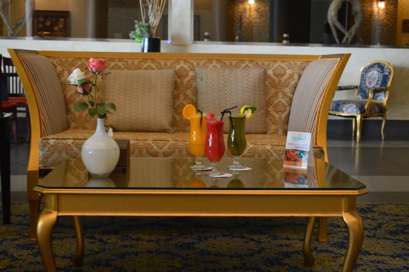 酒店 Golden Tulip Hail