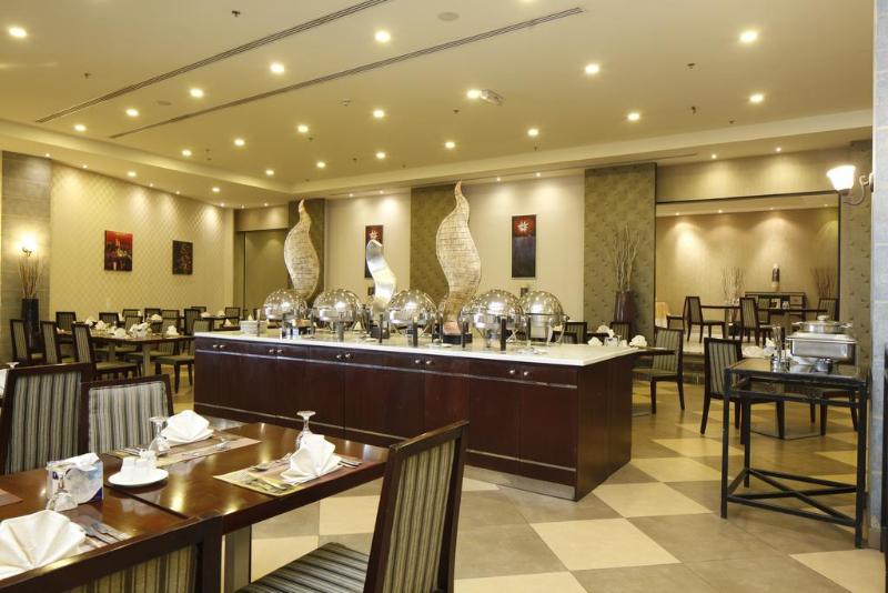 酒店 Golden Tulip Hail