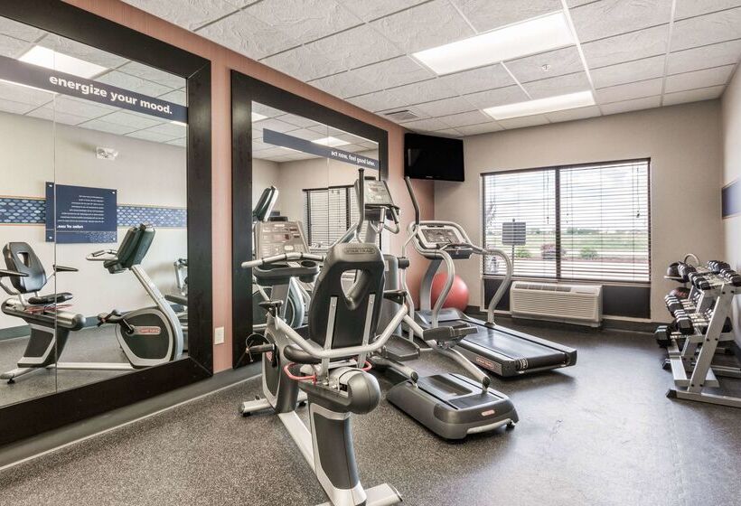 Отель Hampton Inn Derby Wichita Southeast