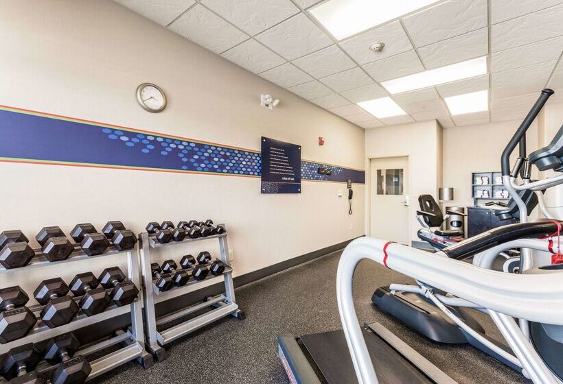 Отель Hampton Inn Derby Wichita Southeast