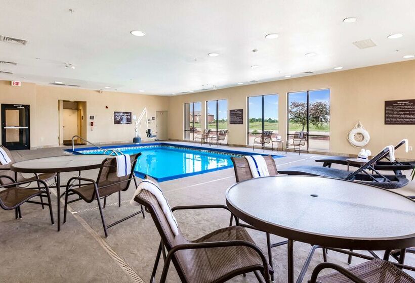 Отель Hampton Inn Derby Wichita Southeast