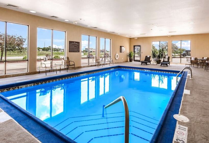 Отель Hampton Inn Derby Wichita Southeast