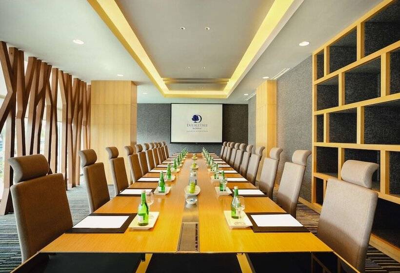 호텔 Doubletree By Hilton Jakarta Kemayoran