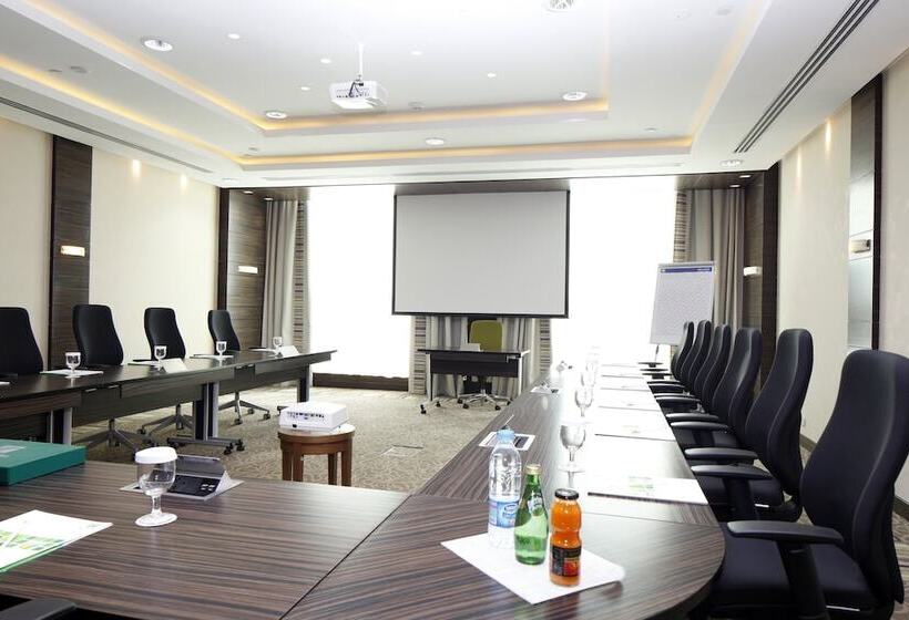 هتل Holiday Inn Meydan, An Ihg