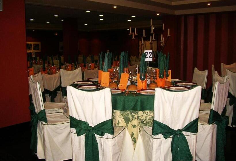 호텔 Hostal Los Maños