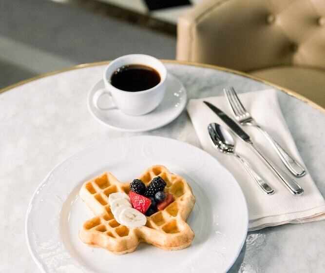 فندق Hyatt Centric The Woodlands