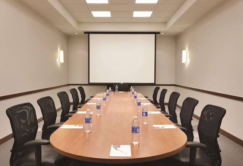 فندق Hyatt Place Portland Airport/cascade Station