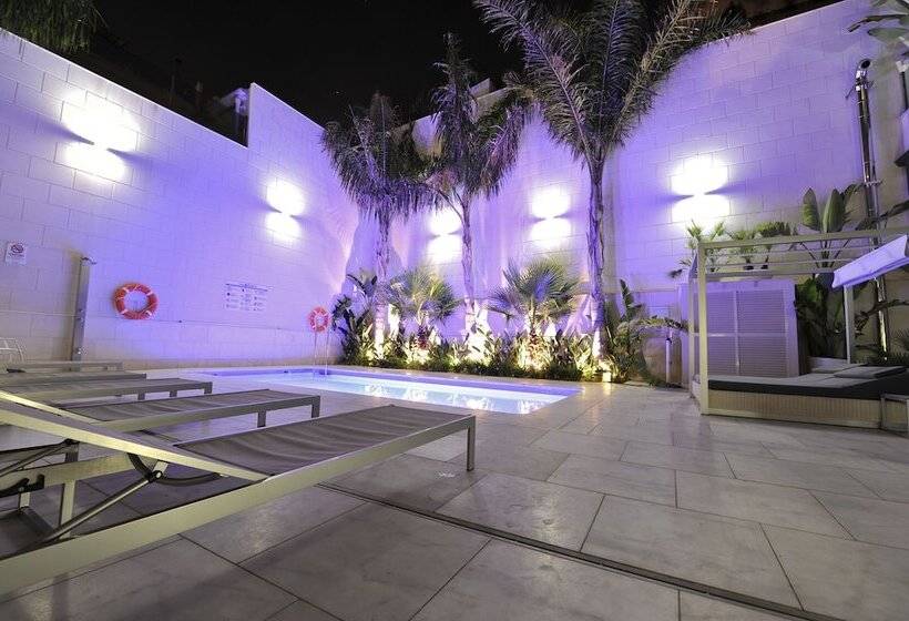 هتل Indigo Barcelona Plaza Catalunya 4sup, An Ihg