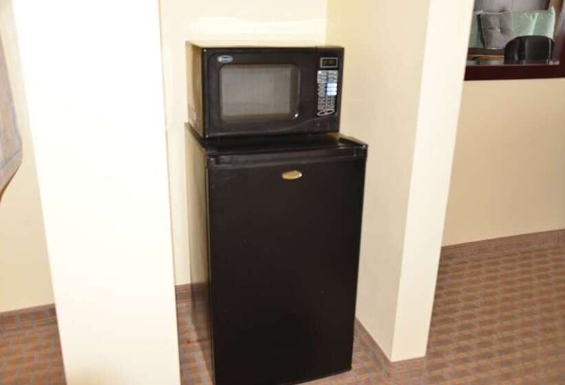 호텔 Irish Inn And Suites