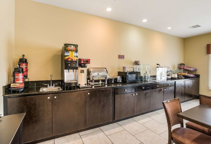 فندق Knights Inn Bunkie