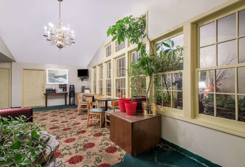 酒店 Knights Inn Hadley