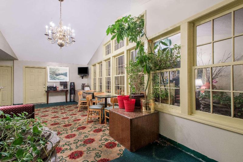 酒店 Knights Inn Hadley